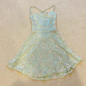 Windsor Sleeveless Sequin Party Dress